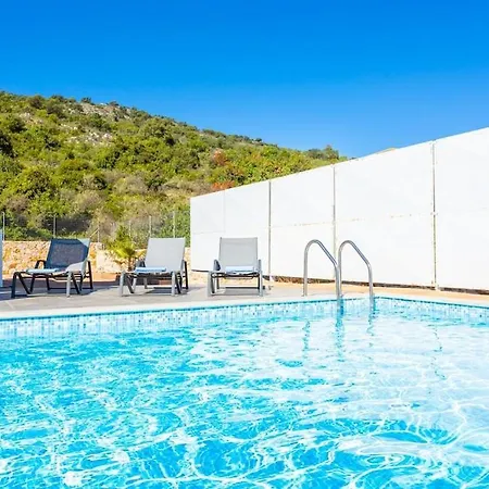 Seahorse Villa Spathíon